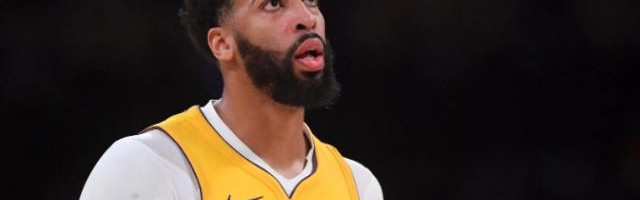 高赔率投注-三分命中率40%创生涯新高！浓眉手感回归利好湖人